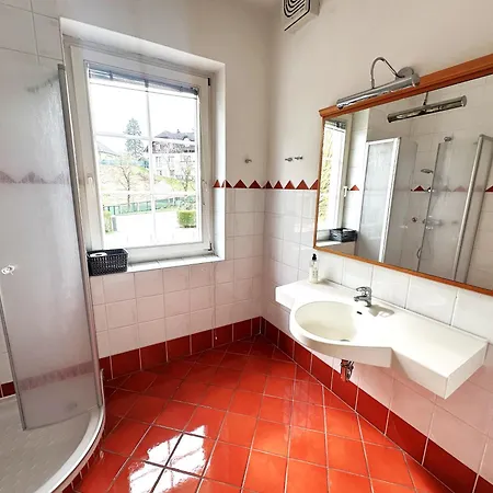 Apartma Angela *
